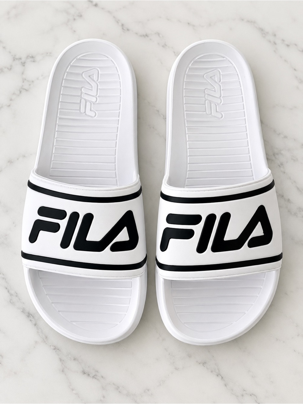 FILA Women’s White Black Logo Slide Sandals Size 10 New NWOB